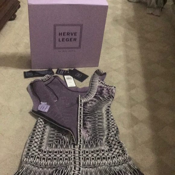 Herve Leger Ivana Authenticity Card & Tags detach - Picture 7 of 8